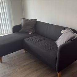 Sectional Couch And Pillows $200