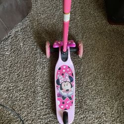 Like New Minnie Scooter $20 OBO