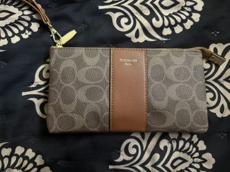 Wristlet