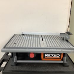 Rigid Table Saw $139 (Rj Cash Pawnshop 2505 NW 183rd St)