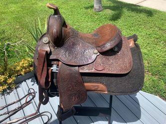 WESTERN SADDLE