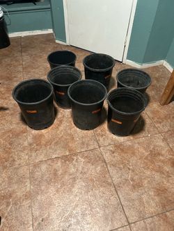 5 gallon  buckets $1 EACH