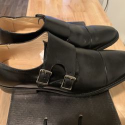 Men Dressing Shoes  Black Leather Size 11.5