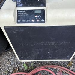 PENTAIR 200 POOL HEATER /Sand Filter & Pump