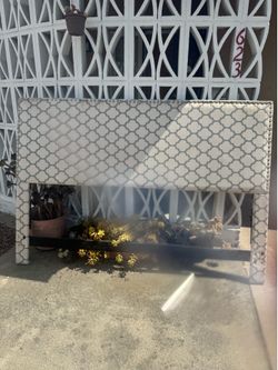 FREE KING HEADBOARD