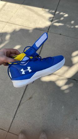 Curry Under Armor Basketball Shoes 