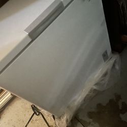 Like New Deep Freezer
