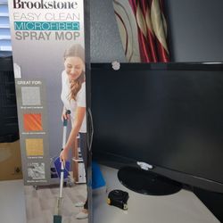 Brookstone Easy Clean Microfiber Spray Mop