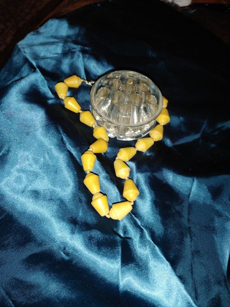 Yellow Stone Choker!