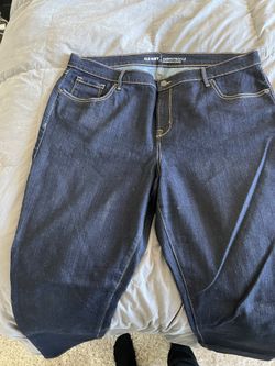 Old Navy Curvy Mid-Rise Size 16 Women’s Jeans