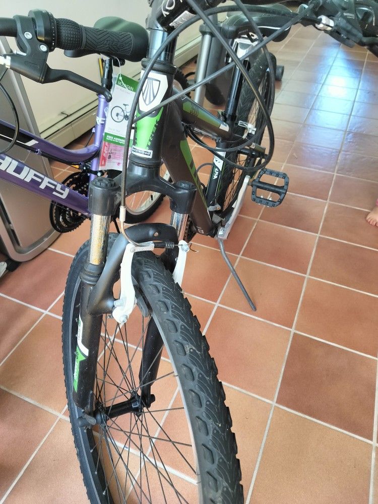 Trek 3500 Series