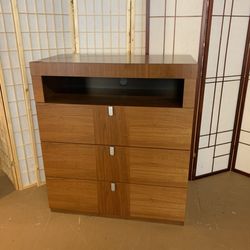 3 Drawer Highboy