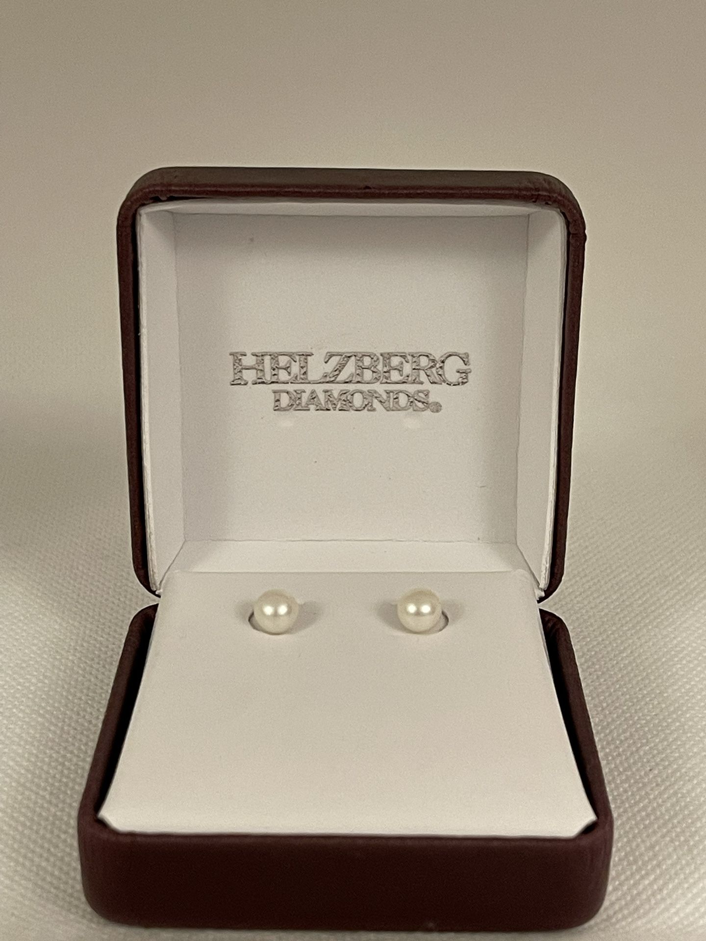 Helzberg Diamonds Pearl Earrings 