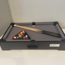 Mini Pool Table