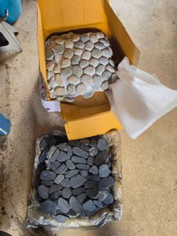 Pebble floor tiles