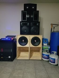 Bass bin scoops subs