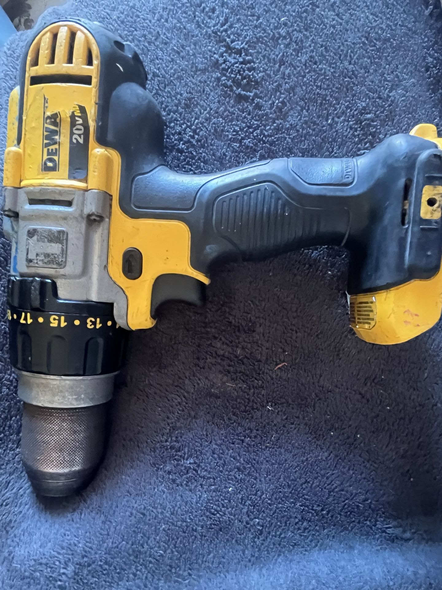 DeWalt 20V MAX Cordless Drill/Driver + Hammer Drill