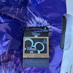 Disney Channel Night 2026 LE Pin