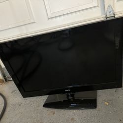 46 In & 32 In TVs