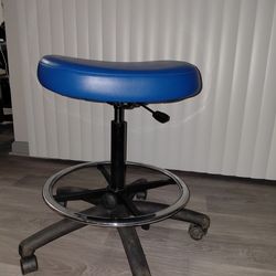 Bevco Stool