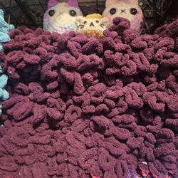 50 SKIENS LION BRAND OFF THE HOOK LOT AQUAMARINE SAFFRON & SANGRIA TODAY ONLY