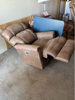 Lazy Boy recliners