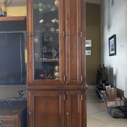 FREE Entertaining Unit Tons Of Storage  Wood 