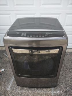 LG Electric clothes dryer super capacity