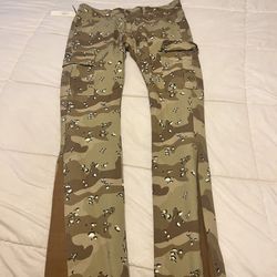 Camo Flair Pants