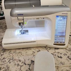 Brother Innovis Nv4000d embroidery machine