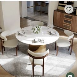Round Dining Table 