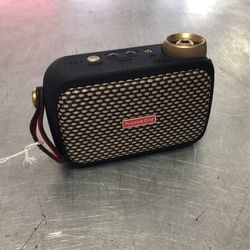 Positive Grid Ultra Portable Smart Guitar Amp/Speaker