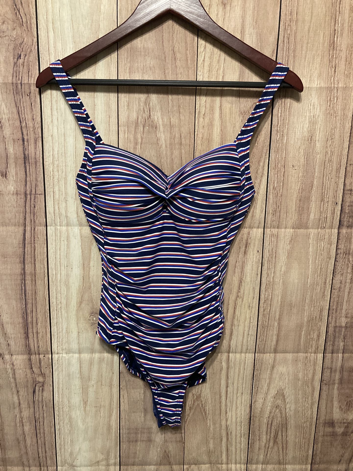 Niptuck size 6 swimsuit one piece red white blue slimming multi fit cup