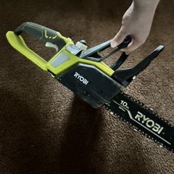 Ryobi 10  in Battery Chainsaw