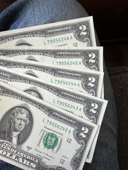 $2 Dollar Bills In Sequential Order