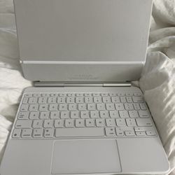 Ipad Air M3 Magic Keyboard