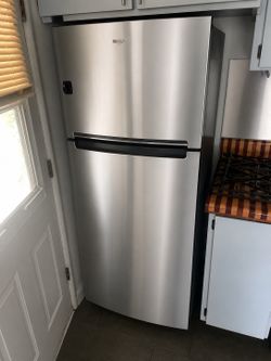 Working Whirlpool fridge