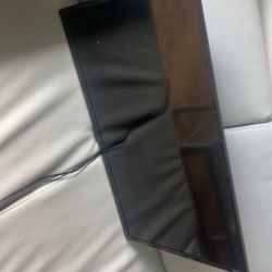 Perfectly Working 32’’ INSIGNA FIRE TV