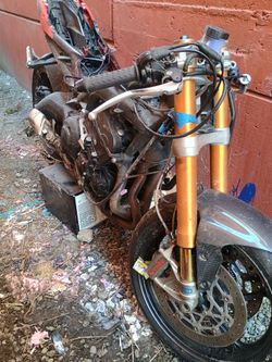 Suzuki 650 Crotch Rocket