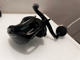 Piscifun® AlinoX 400 Saltwater Freshwater Baitcasting Reel With Bait Clicker