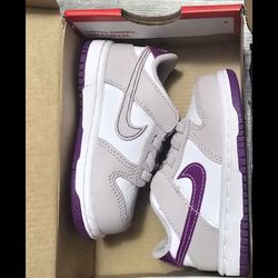 Girls white and purple nike