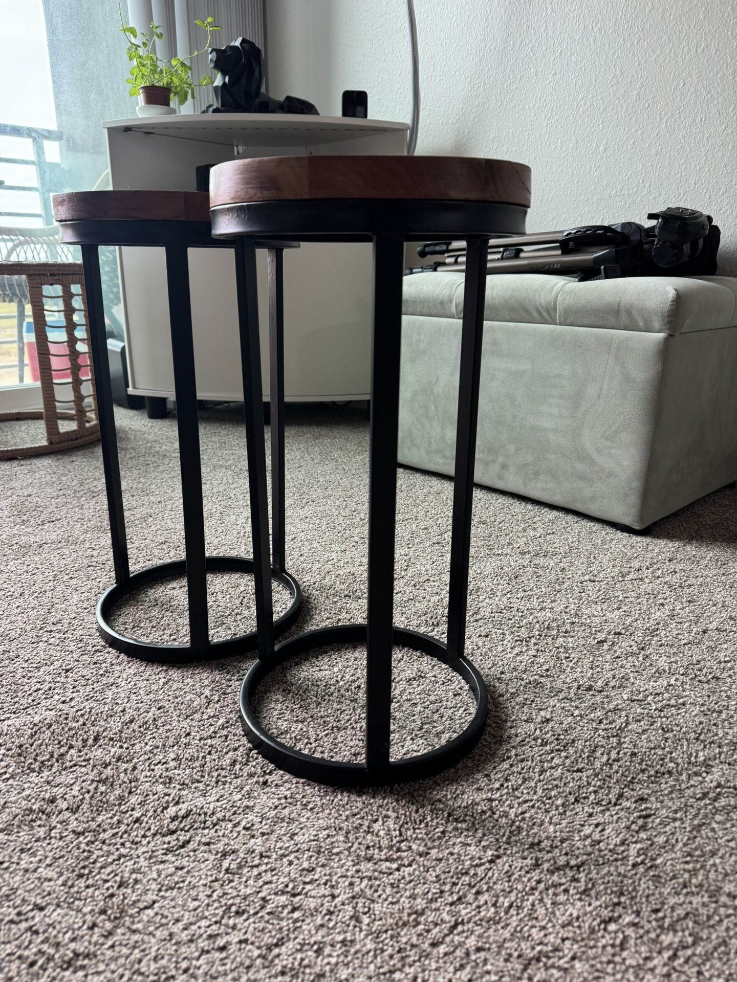 Round Side Table