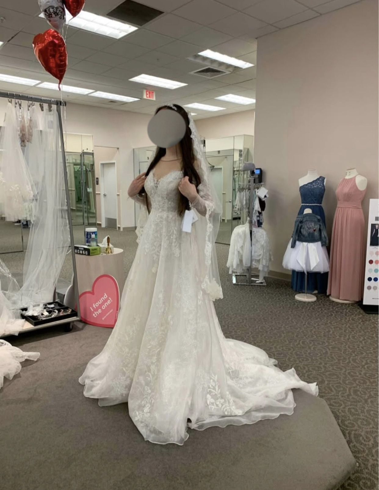 Oleg Cassini Wedding Dress