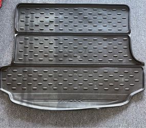 Acura MDX Trunk Rubber Floor Mat/Cargo Liner