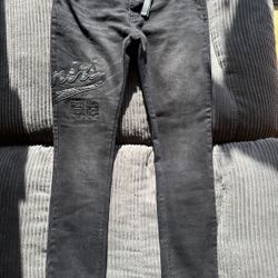 Amiri Jeans 