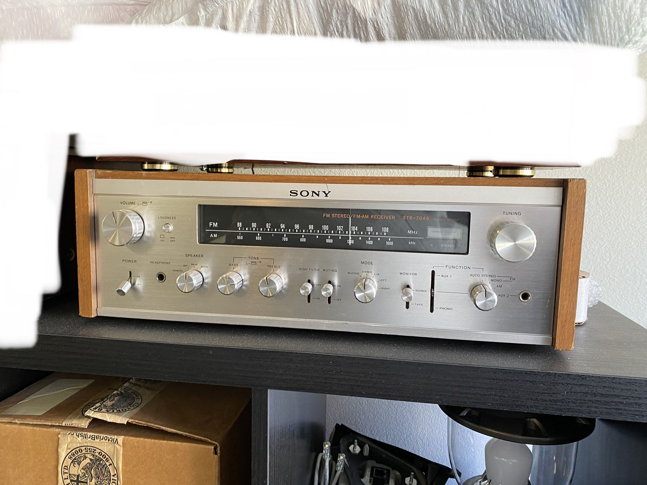 Sony STR-7045 Receiver
