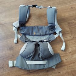 ERGObaby Carrier