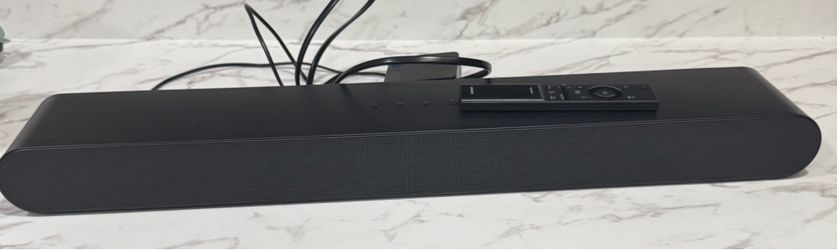 Soundbar Speaker with Remote – Great Condition