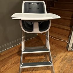 4Moms Adjustable High Chair