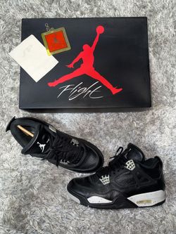 Air Jordan 4 Black Oreo